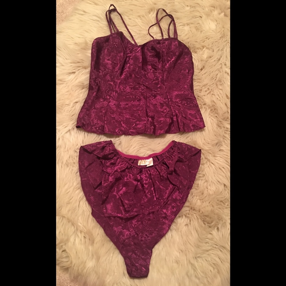 VS Lingerie Set